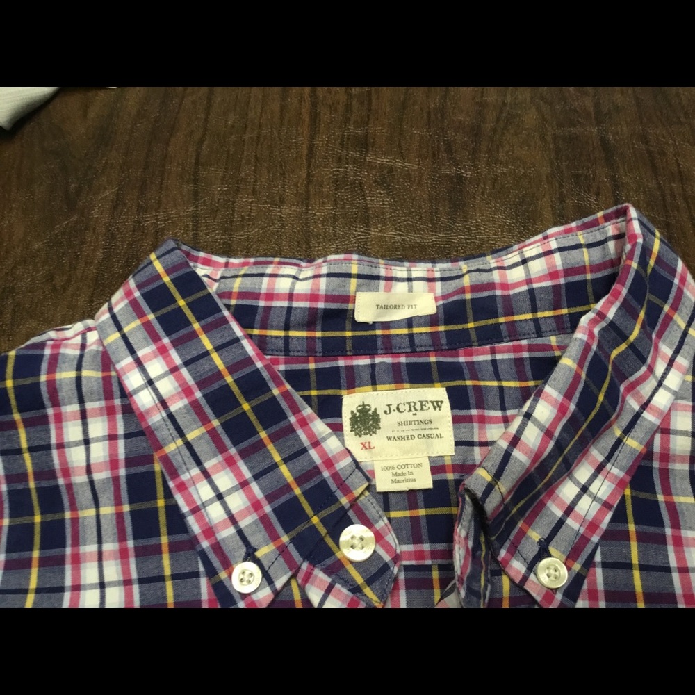 J. Crew Men’s XL Washed Casual Shirt Plaid Red Blue Oxford Cotton Tailored Fit - Picture 3 of 6